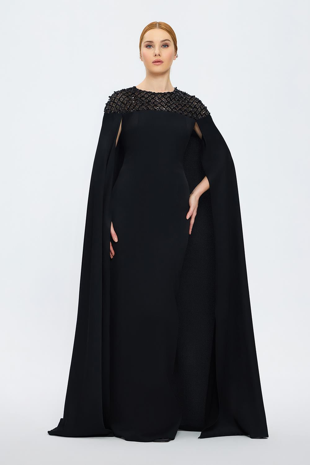 Judge Collar Stone Embroidered Hijab Evening Dress