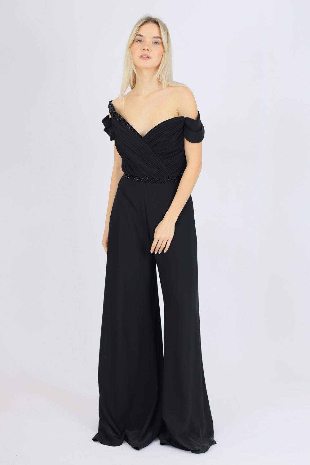 Off-Shoulder Detailed Jumpsuit