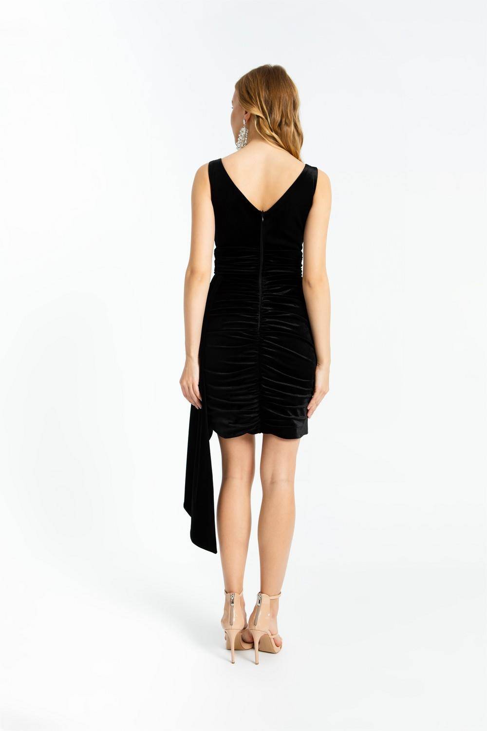 Sleeveless Short Velvet Evening Dress