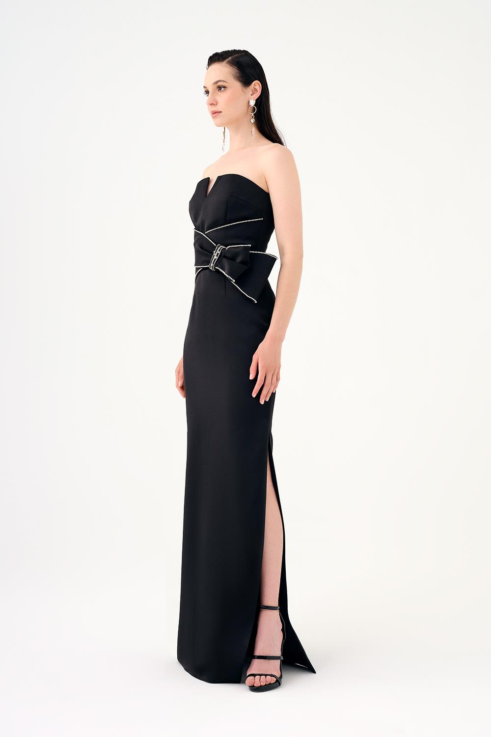 Stone Embroidery Detailed Strapless Collar Long Evening Dress